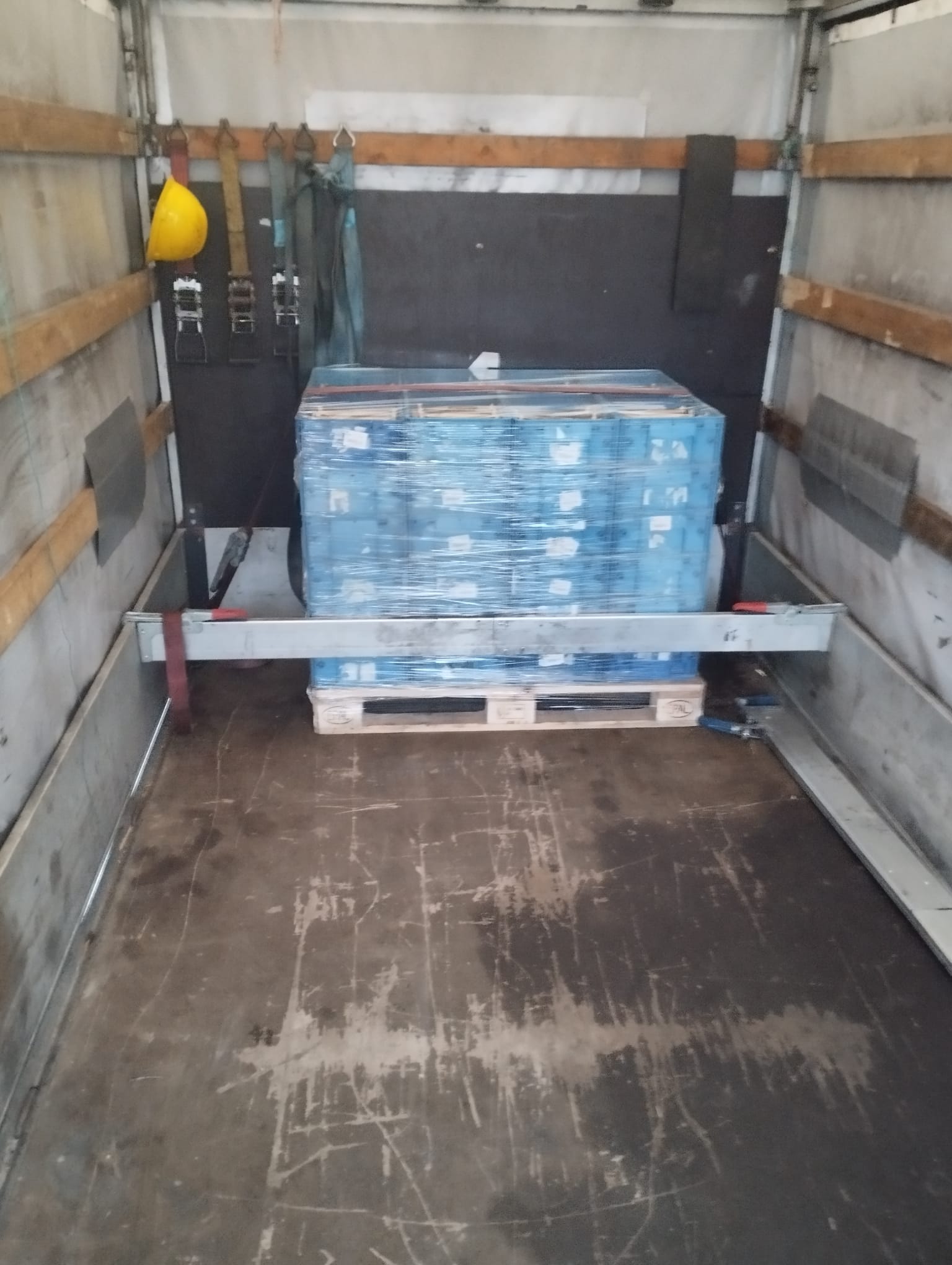 Prelată Transport - Vehicul Încărcat